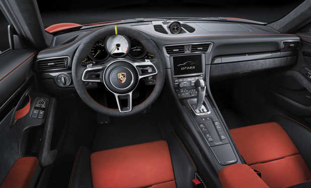「ポルシェ「911 GT3 RS」画像ギャラリー ─ 4.0リッター、500馬力、2530万円」の1枚目の画像