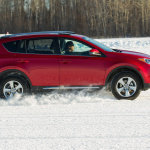 トヨタの北米販売はRAV4が牽引し、前年同月比13.3％増と絶好調！ - 2015_Toyota_RAV4_Snow