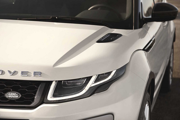 「より洗練された「レンジローバー・イヴォーク」の2016年モデルは燃費も向上」の5枚目の画像