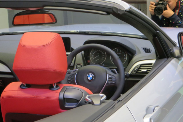 「コンパクトなオープンカー「BMW 2シリーズ カブリオレ」日本登場。価格は525万円から」の7枚目の画像