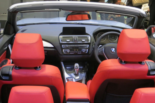 「コンパクトなオープンカー「BMW 2シリーズ カブリオレ」日本登場。価格は525万円から」の8枚目の画像