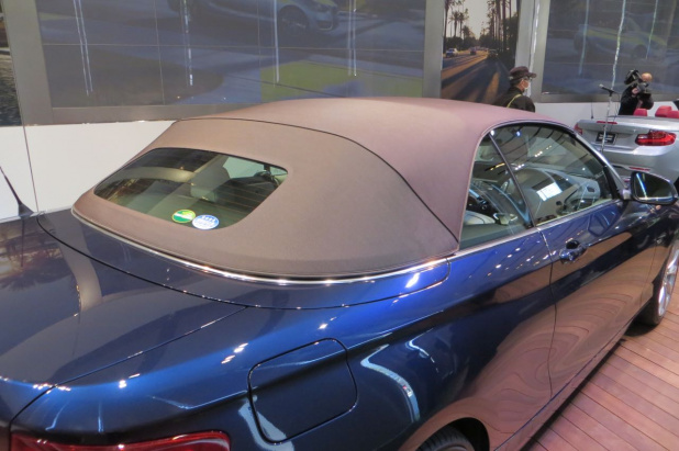 「コンパクトなオープンカー「BMW 2シリーズ カブリオレ」日本登場。価格は525万円から」の13枚目の画像