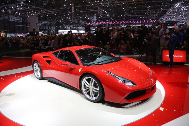 Ferrari_488GTB_10