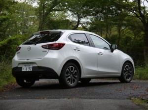 MAZDA_DEMIO_032-618x463