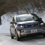 「駆けぬける歓び」を雪上で体感できるか？ BMW i3を雪国で試してみた!! - _W4V2443