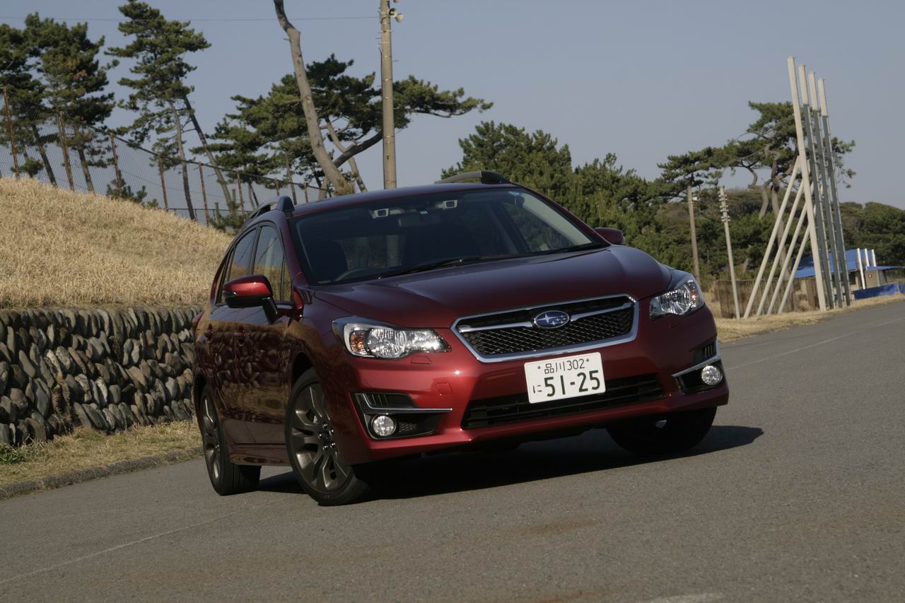 17インチタイヤを軽快に履きこなすスバル「インプレッサ・アクティブ