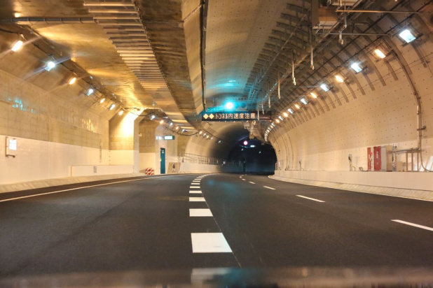 「全線開通の首都高C2中央環状線、日本最長道路トンネルに新オービスが！」の17枚目の画像
