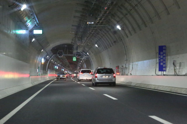「全線開通の首都高C2中央環状線、日本最長道路トンネルに新オービスが！」の7枚目の画像