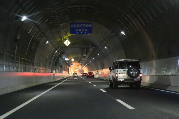 「全線開通の首都高C2中央環状線、日本最長道路トンネルに新オービスが！」の6枚目の画像