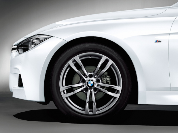 「BMW3シリーズに330台限定の「M Sport Style Edge」が登場」の9枚目の画像