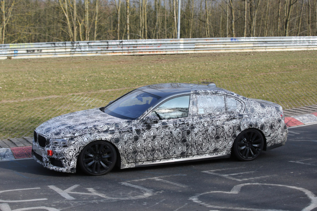 「BMW7シリーズにハイパフォーマンスモデル投入へ!?」の3枚目の画像