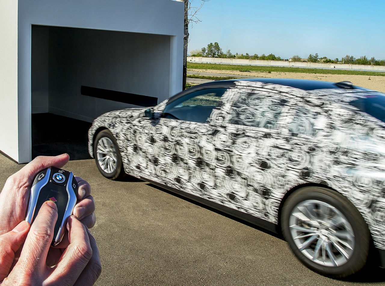 「BMWが次期7シリーズより自動車庫入れ機能を搭載!」の2枚目の画像
