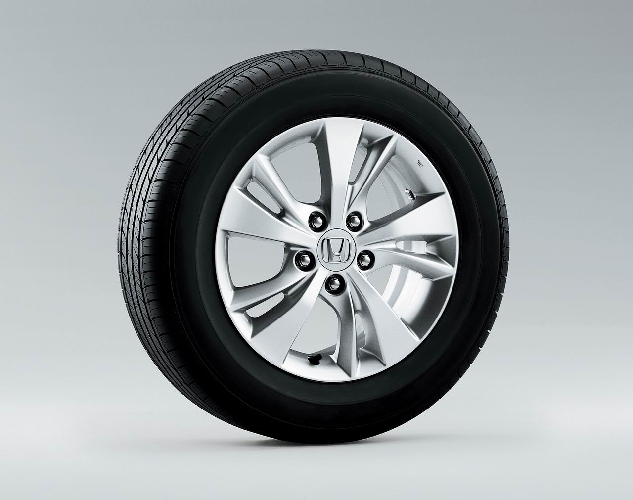 販売ナンバーワンsuv ホンダ ヴェゼル マイナーチェンジで価格は193万1000 274万6000円 Clicccar Com