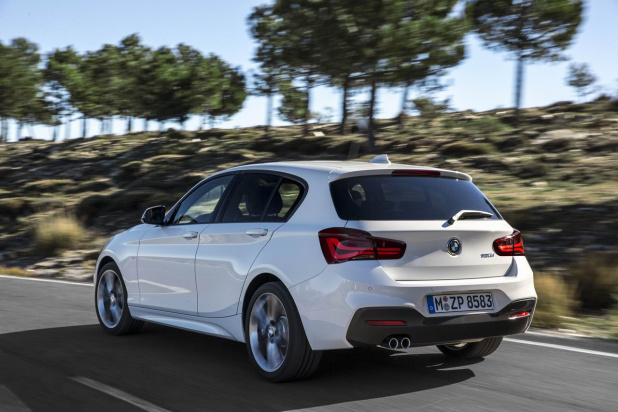 「BMW新型1シリーズ画像ギャラリー ─ 引き締まったニューフェイス、価格300万円以下」の2枚目の画像