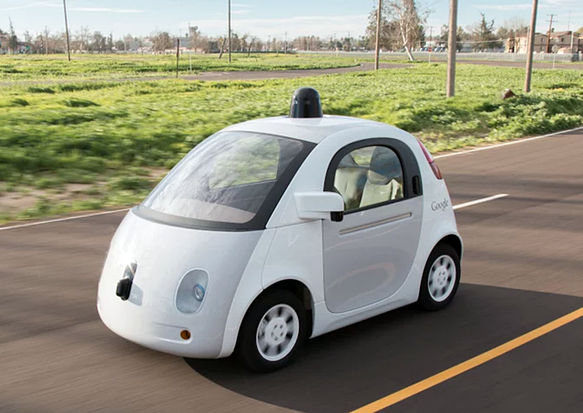 「Googleが自社製の自動走行車で公道テストをスタート!」の1枚目の画像