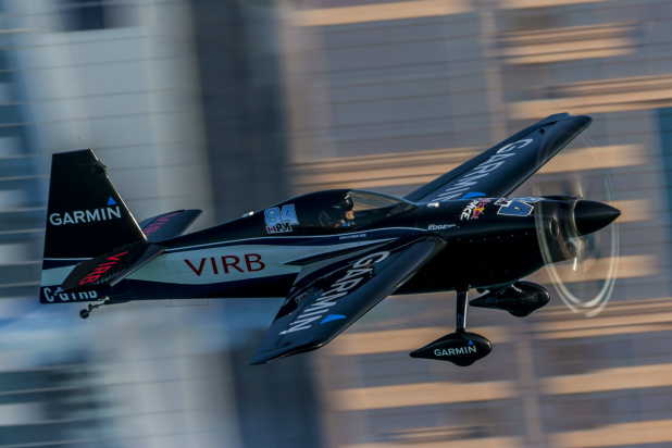 「【レッドブル・エアレース千葉】空のF1パイロットはこんなヤツら」──エアレースの楽しみ方・その3」の21枚目の画像