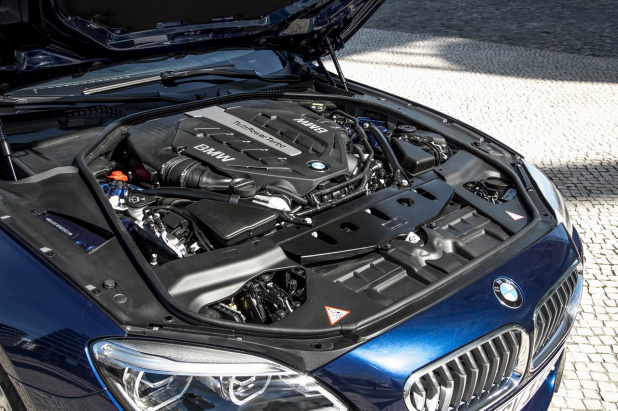 「新型BMW6シリーズ画像ギャラリー ─ 価格1023万円から1833万円のスタイリッシュ＆ラグジュアリー」の6枚目の画像