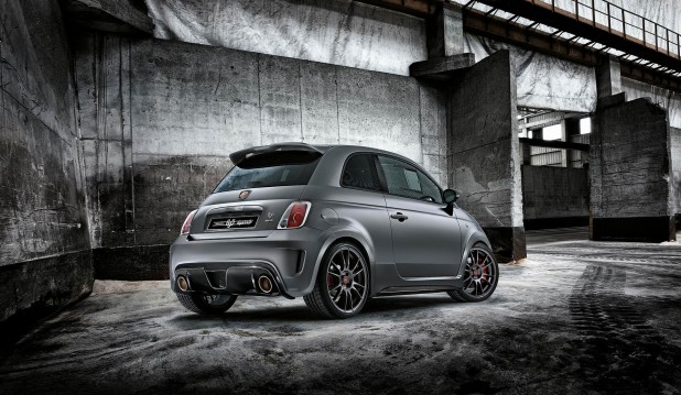 ABARTH695Biposto0011