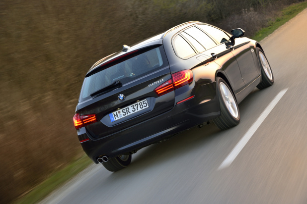 「BMW 5シリーズのクリーンディーゼルが57万値下げで価格599万円に！」の3枚目の画像