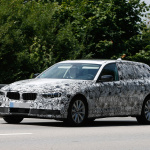 「BMW次世代5シリーズツーリングはスポーティーに!」の2枚目の画像ギャラリーへのリンク