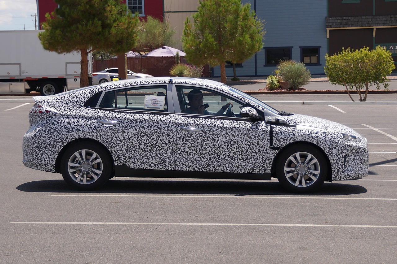 次期プリウスか ヒュンダイ プリウスファイター 詳細入手 Clicccar Com