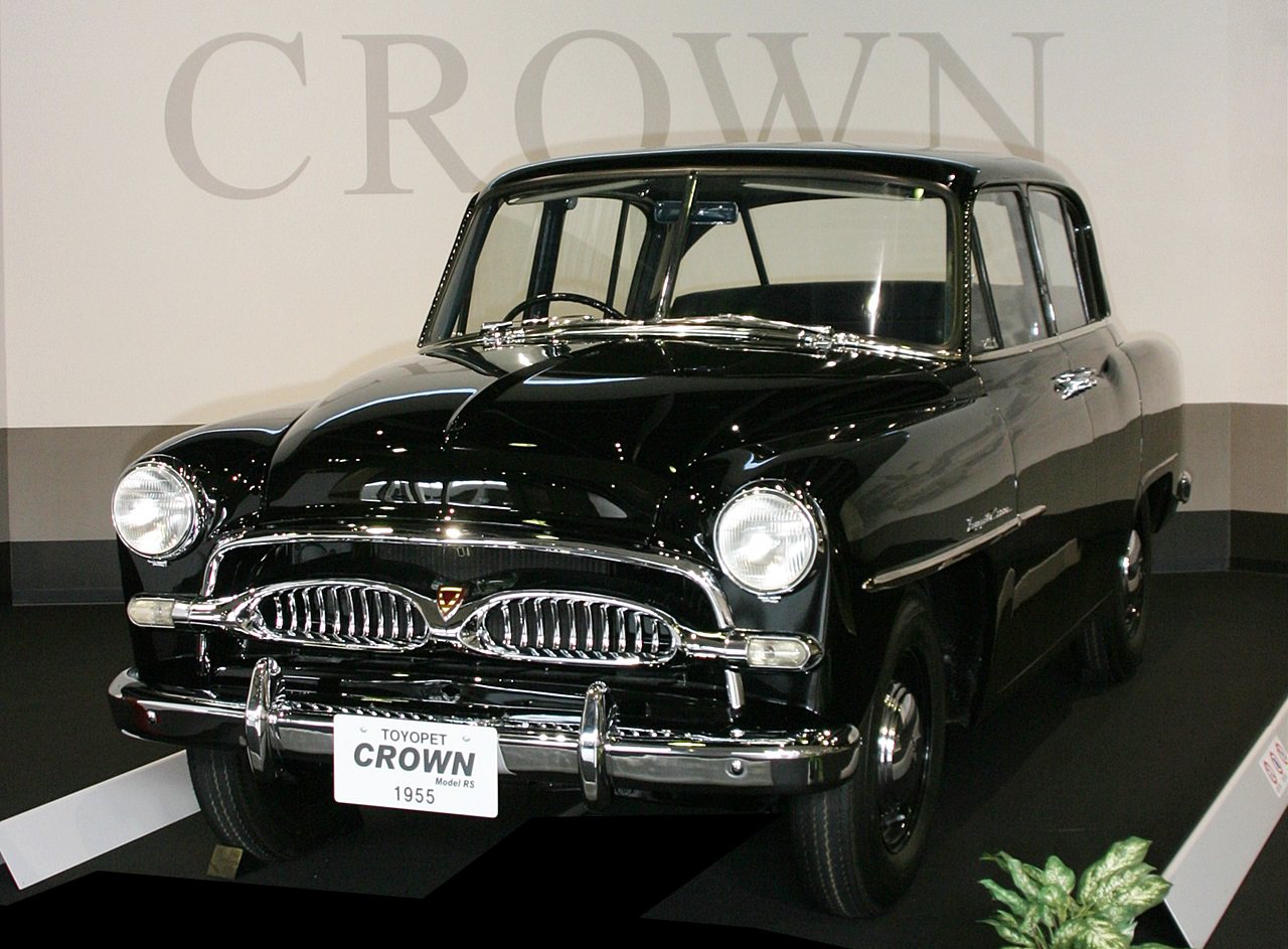 TOYOTA_CROWN