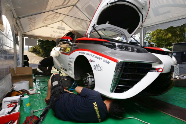 「国沢光宏「MIRAI」WRC完走！ 大ジャンプで水素FCV技術と耐久性を実証!!【動画】」の22枚目の画像