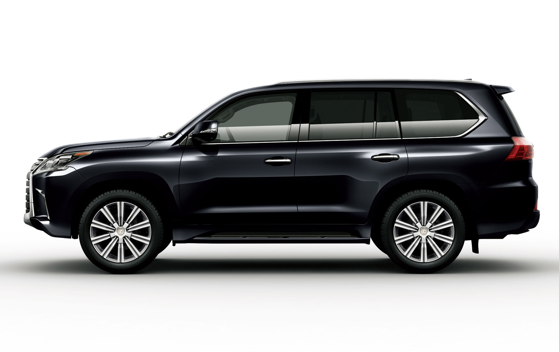 Размер лексус лх. Lexus LX 570. Toyota Lexus lx570. Toyota LX 570. Лексус ЛХ 570.