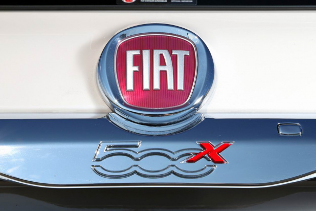「フィアットの小型SUV「500X」販売開始、価格は286.2万円から」の4枚目の画像