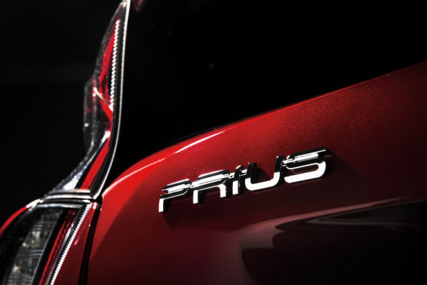 「トヨタ新型プリウス画像ギャラリー・その2  ─ 燃費界のトップランナーのディテールにせまる」の12枚目の画像
