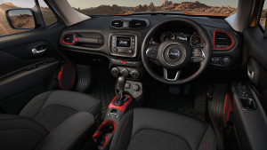 388_news_Renegade_Trailhawk_interior_trespass_bk