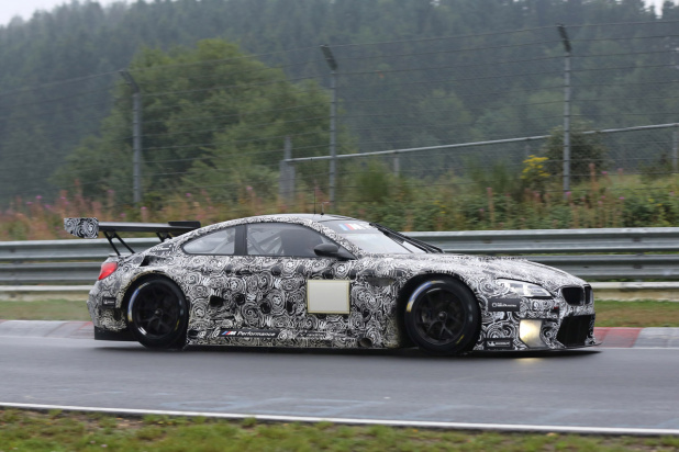 「ニュルで圧倒的走りを初披露！BMW M6 GT3が非公式テスト」の3枚目の画像