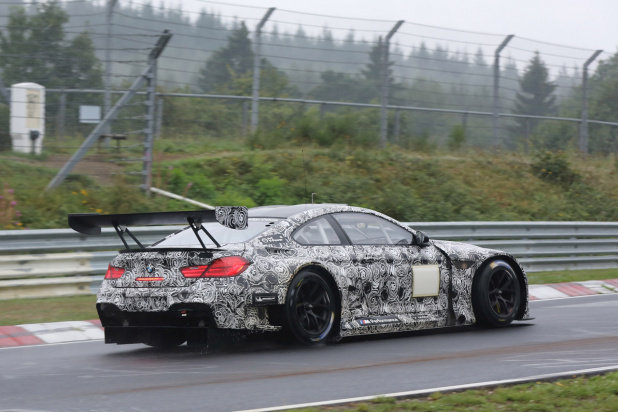 「ニュルで圧倒的走りを初披露！BMW M6 GT3が非公式テスト」の5枚目の画像