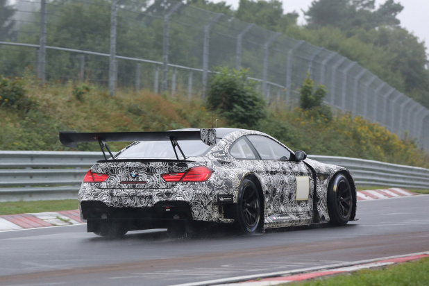 「ニュルで圧倒的走りを初披露！BMW M6 GT3が非公式テスト」の6枚目の画像