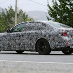「BMW新型5シリーズの次世代LEDコロナリング点灯姿をキャッチ」の4枚目の画像ギャラリーへのリンク