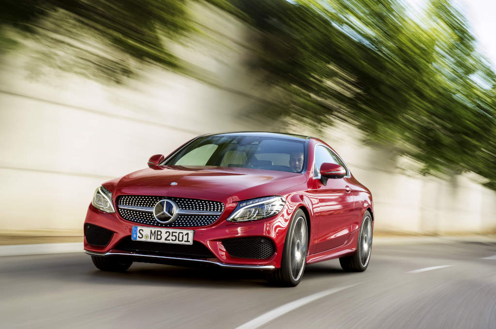 Cクラス最強のamg C63クーペは510ps フランクフルトモーターショー15 Clicccar Com