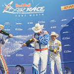 【レッドブルエアレース】優勝が見えた！室屋義秀、フォートワースでシーズン2度目の表彰台を獲得 - podiumRd702