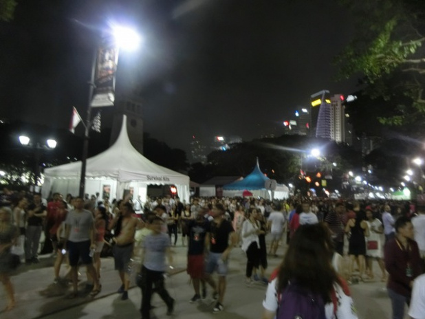 「【F1女子シンガポールGP】ナイトレースはライブもあってお祭りモード！」の10枚目の画像