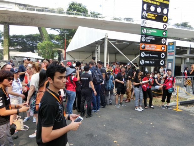 「【F1女子シンガポールGP】ナイトレースはライブもあってお祭りモード！」の2枚目の画像