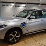 「BMW X5 xDrive 40e プラグインハイブリッドのSUVが日本登場！ 価格は927万円から」の5枚目の画像ギャラリーへのリンク