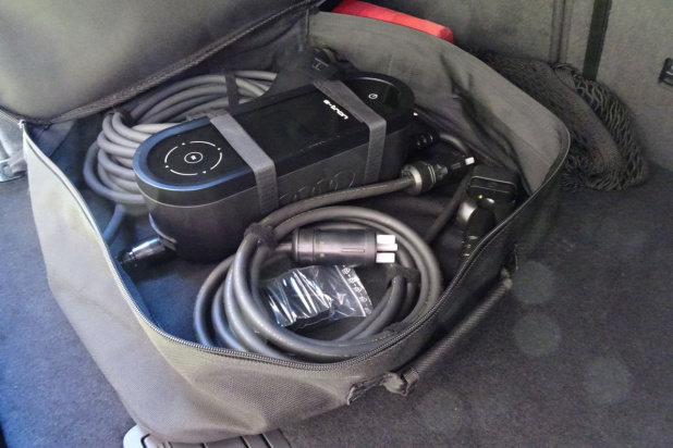 「【Audi A3 Sportback e-tron試乗】アウディから日本初上陸のPHV、価格564万円の価値はどこにある？」の18枚目の画像