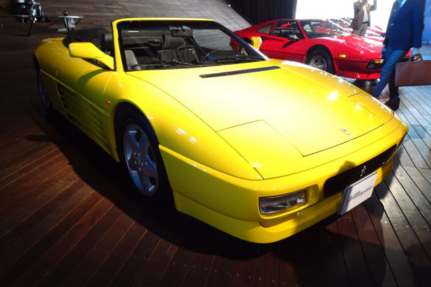 「30年以上に渡るフェラーリV8スパイダーの名車を一挙紹介【画像ギャラリー】」の20枚目の画像