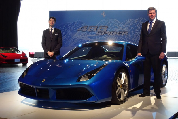 「フェラーリ史上最強V8オープン「488スパイダー」上陸。価格は3570万円」の12枚目の画像