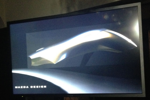 「【東京モーターショー15】マツダスポーツコンセプトはロータリーエンジンだった！」の14枚目の画像
