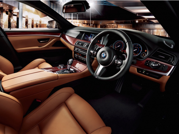 「BMW5シリーズの99台限定車「MAESTRO」が11月7日発売開始」の11枚目の画像