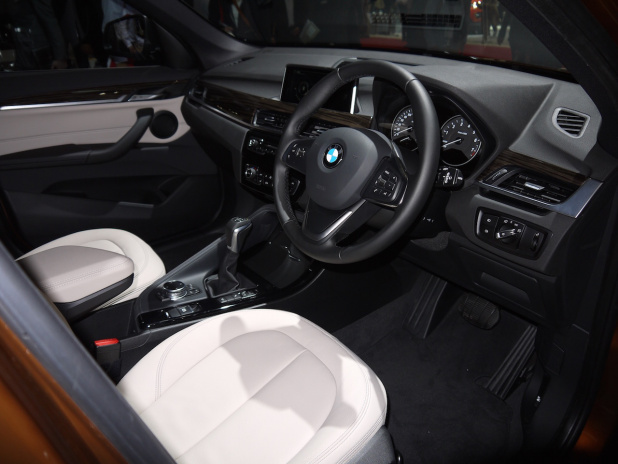「【東京モーターショー15】BMW M4 GTS、7シリーズ、X1は必見！」の8枚目の画像