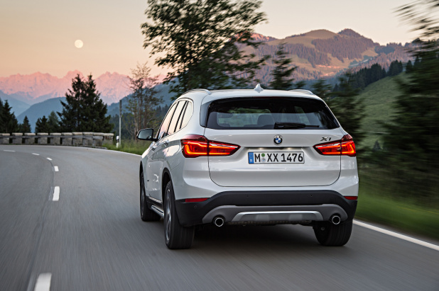 「新型BMW X1は、人気モデルの先代X1からどう変わったのか？」の7枚目の画像