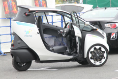 未来のコミューターi Roadに試乗してみた 東京モーターフェスwithみんモー 動画 Clicccar Com