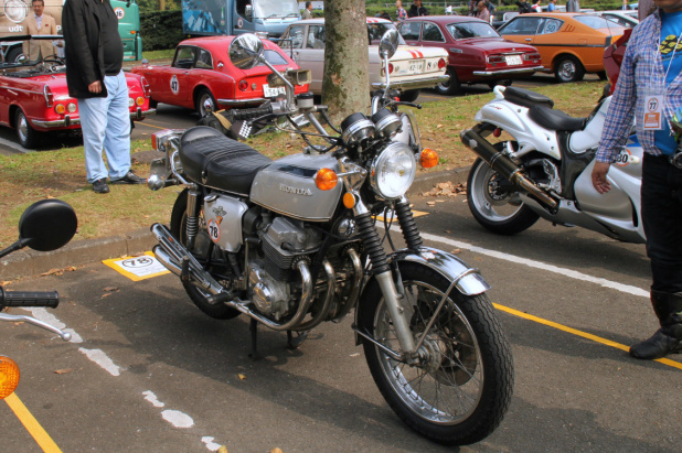 「【東京モーターショー15】荒川静香さんもバイクで参加！「東京モーターショー60周年記念パレード」」の16枚目の画像
