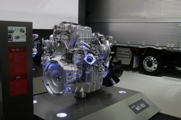 「【東京モーターショー15】いすゞは、持続可能な大型トラックへ天然ガス車を提案」の4枚目の画像